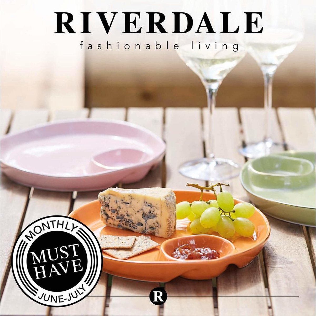 Riverdale Tapasschaaltje 23 cm – Porselein met Sausbakje – Gouden Rand