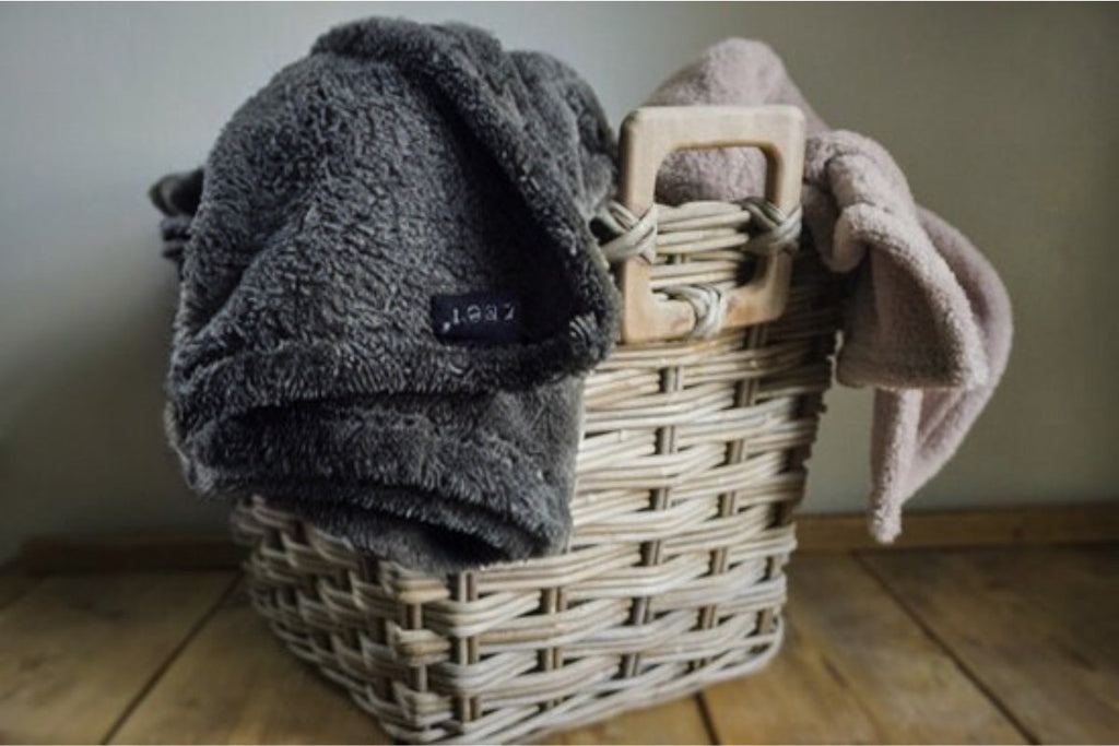 Zest Fleece Plaid - 140 x 180 cm - Zacht Teddy Fleecedeken - Zachte Binnenkant - Behoudt Warmte - Stijlvol Design - Wellsoft/Flanel - Antraciet
