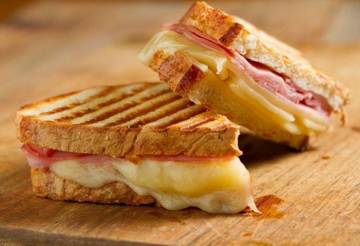 Royal Swiss Tosti-IJzer – Sandwich Maker – Antiaanbaklaag