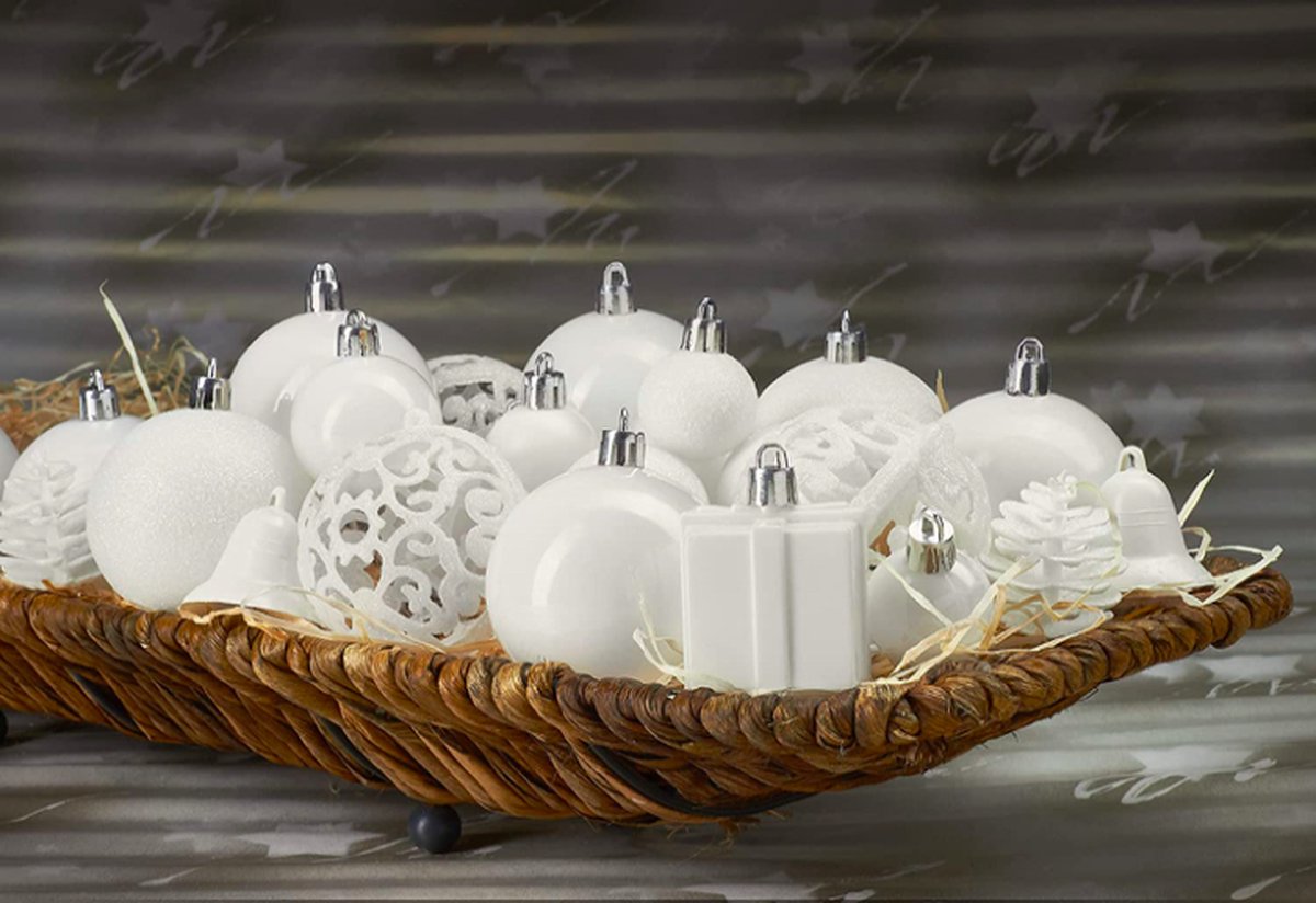 BRUBAKER Kerstballen Set 101-delig – Crème Wit – Met Kerstboompiek