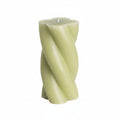 Gusta® Swirlkaars – Lichtgroen – ø7×14 cm – Decoratieve Gedraaide Kaars van Paraffine – Stijlvolle Interieurkaars