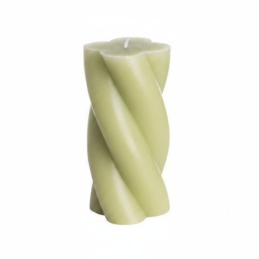 Gusta Swirlkaars Gedraaid ø7×14 cm – Lichtgroen – Decoratieve Kaars