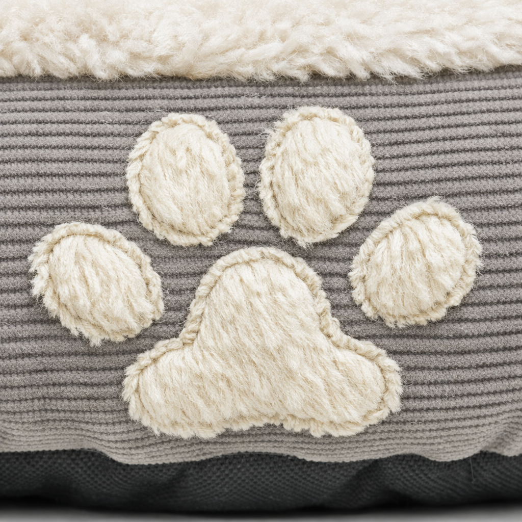 Geef jouw huisdier het ultieme comfort met deze zachte, luxe hondenmand en kattenmand. Perfect voor kleine honden en katten. Stijlvol design en heerlijk zacht – bekijk hem nu!
