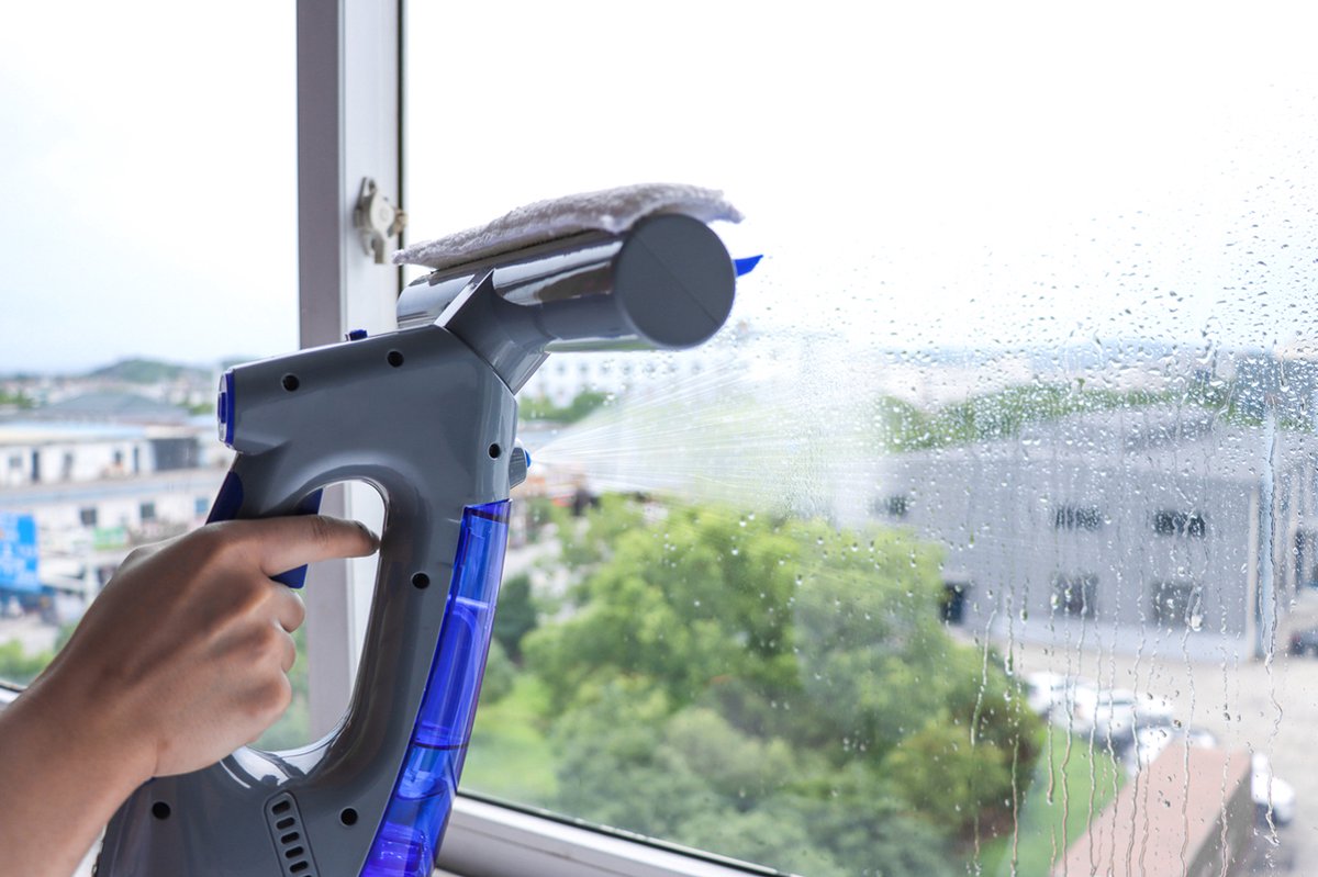 Swiss Pro+ Window Vac WV 6 Black Edition – Streeploos Schoon | Limited Black‑Yellow Design | Inclusief Smalle Zuigmond
